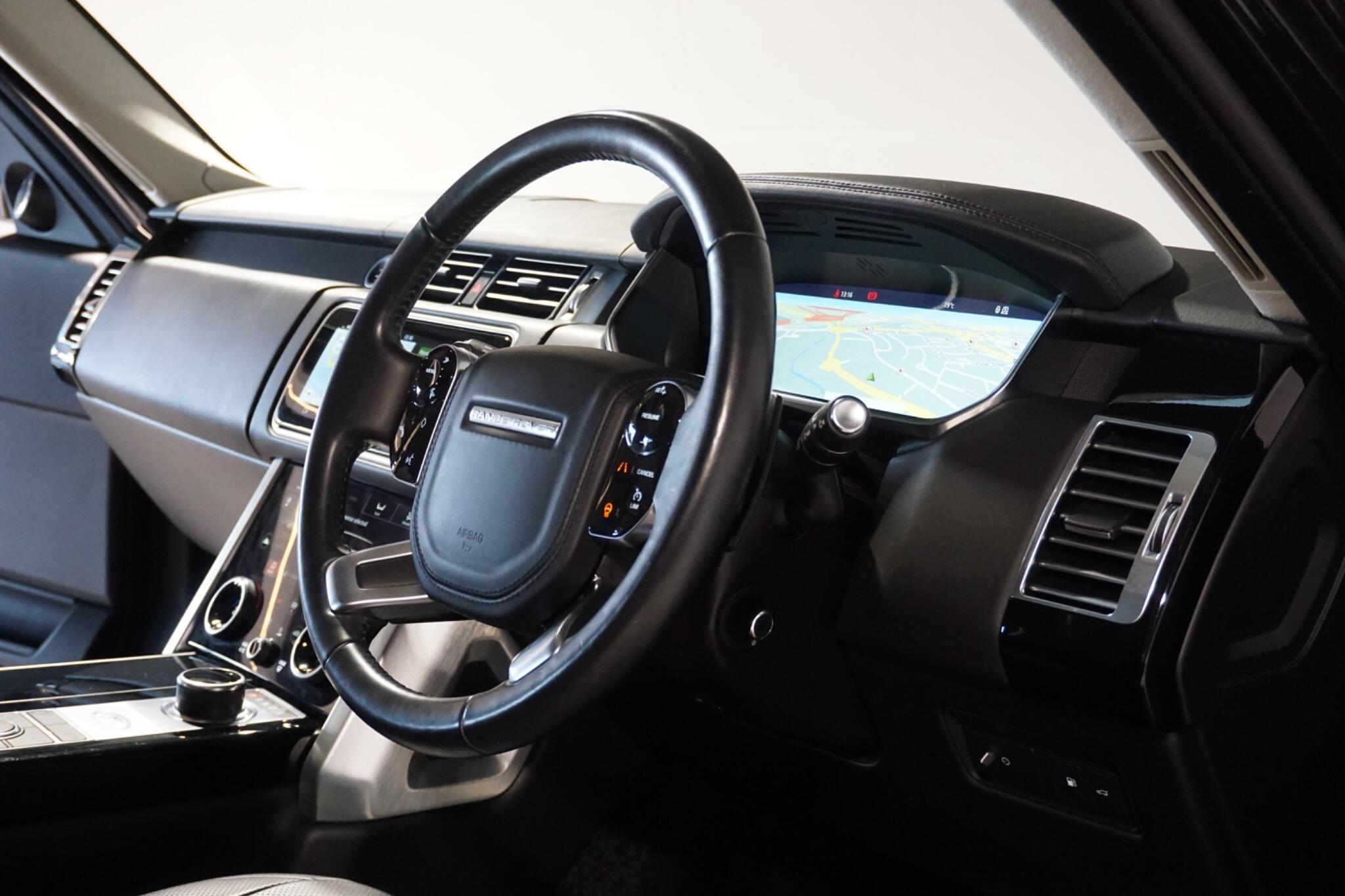 Land Rover Range Rover 2.0 P400e 13.1kWh Westminster Black SUV 5dr Petrol Plug-in Hybrid Auto 4WD Euro 6 (s/s) (404 ps)